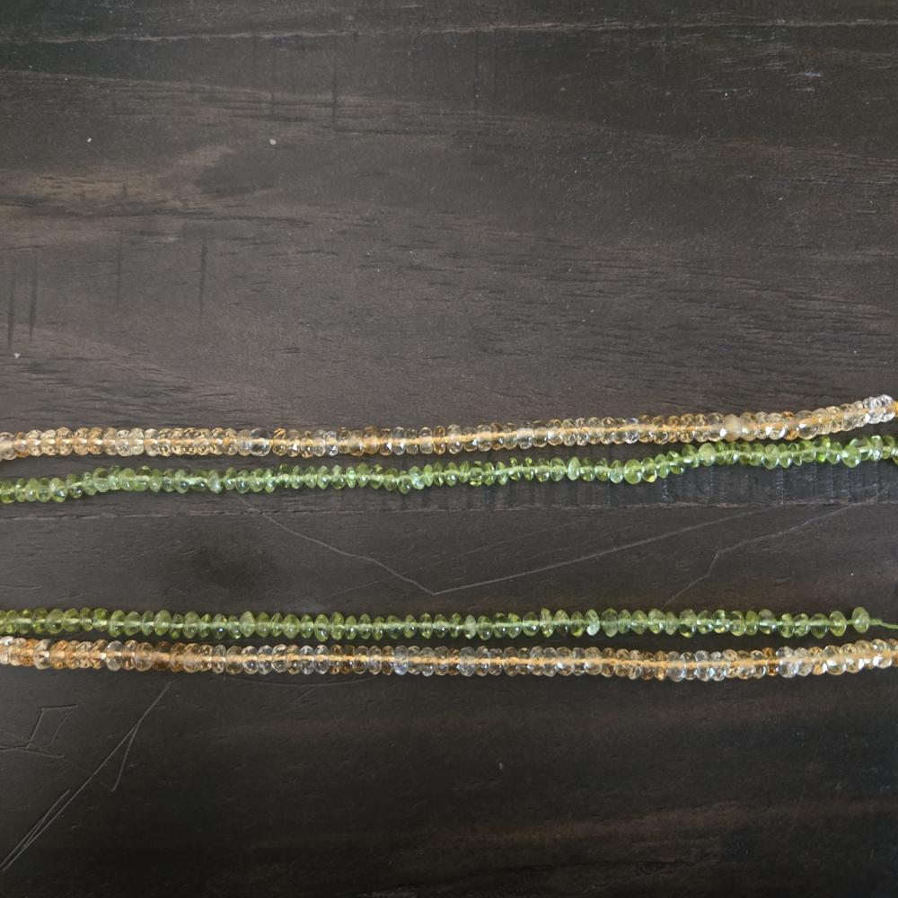 Elegant Green and Gold Beaded Necklace